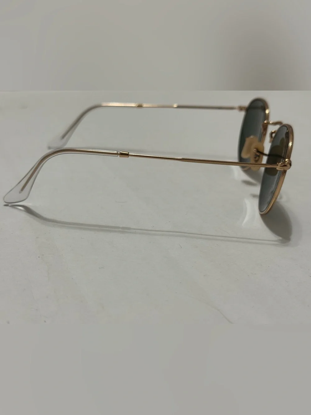 Ray-Ban RB3447 Round Metal Gold Frame Sunglasses with Green Classic G-15 Lenses